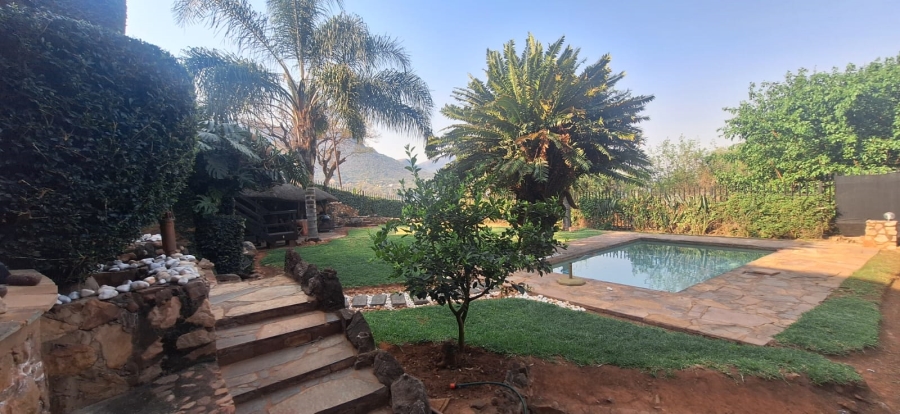 3 Bedroom Property for Sale in Kosmos North West